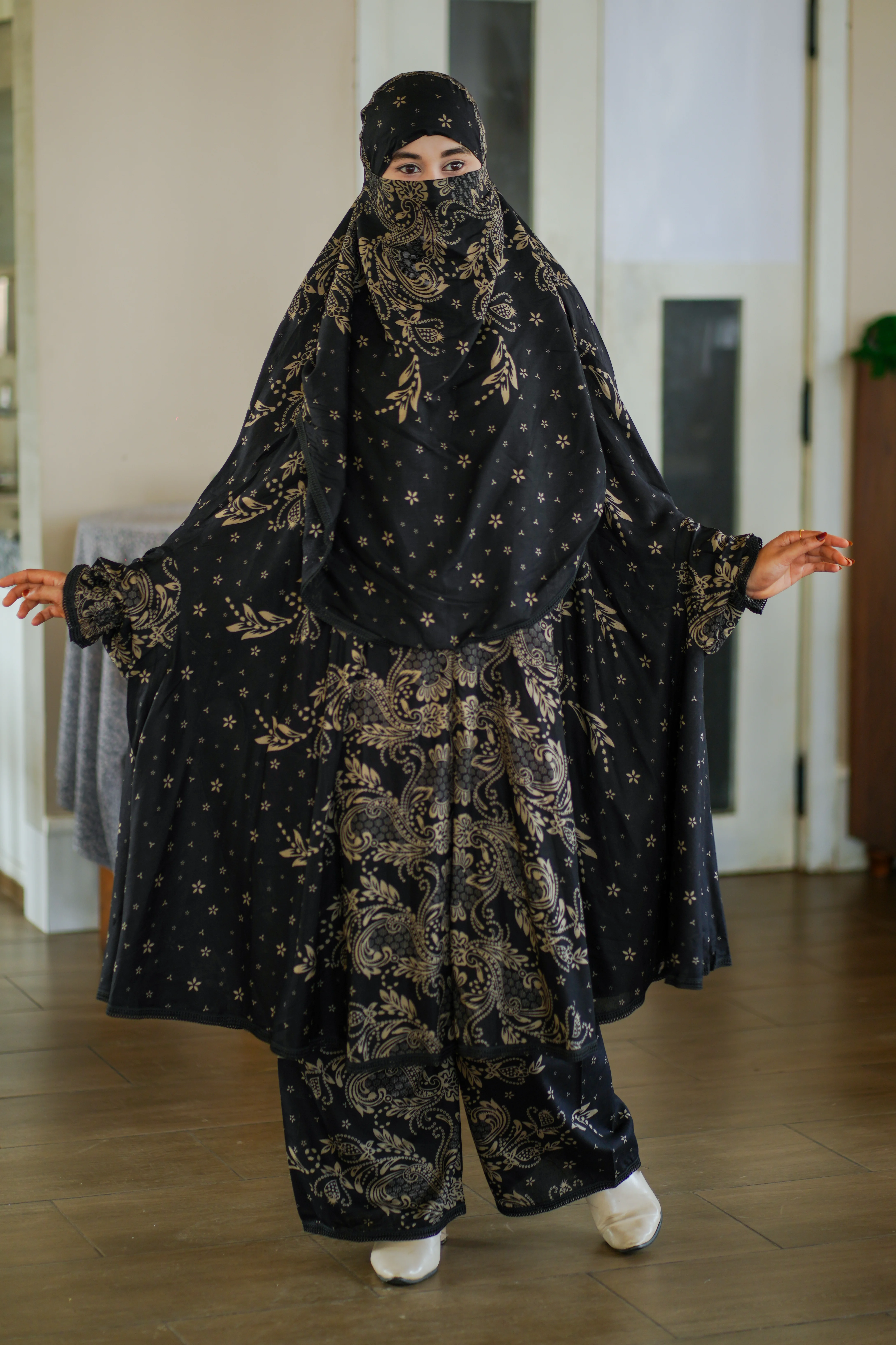 213 - Lilen Premium Khimar With Plazo